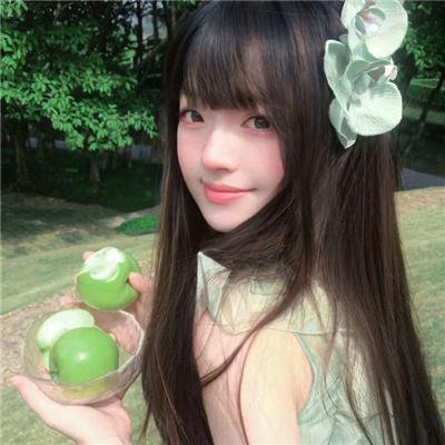 后备箱里的女孩